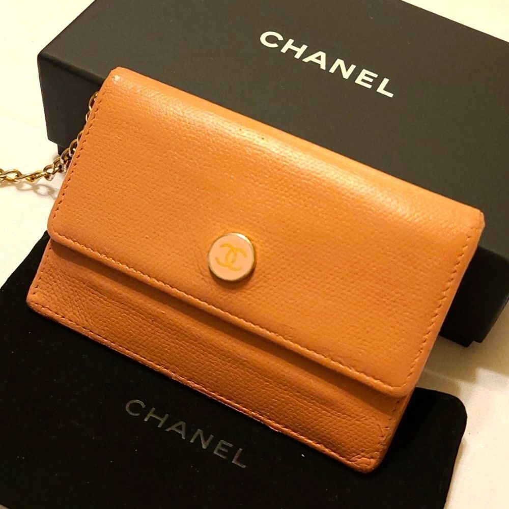💯 Authentic Chanel Short Wallet 🍀 - Picture 4 of 17